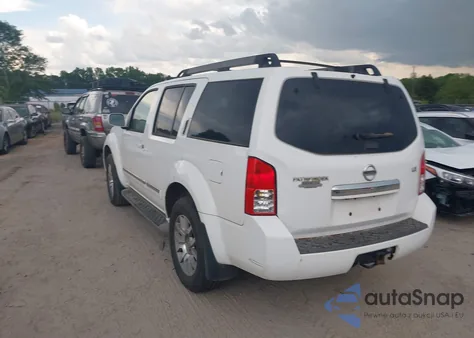 2010 Nissan Pathfinder Le из США, поврежденный, VIN 5N1AR1NN7AC606377